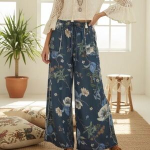 Sage + Fig Women’s Floral Wide-Leg Pants